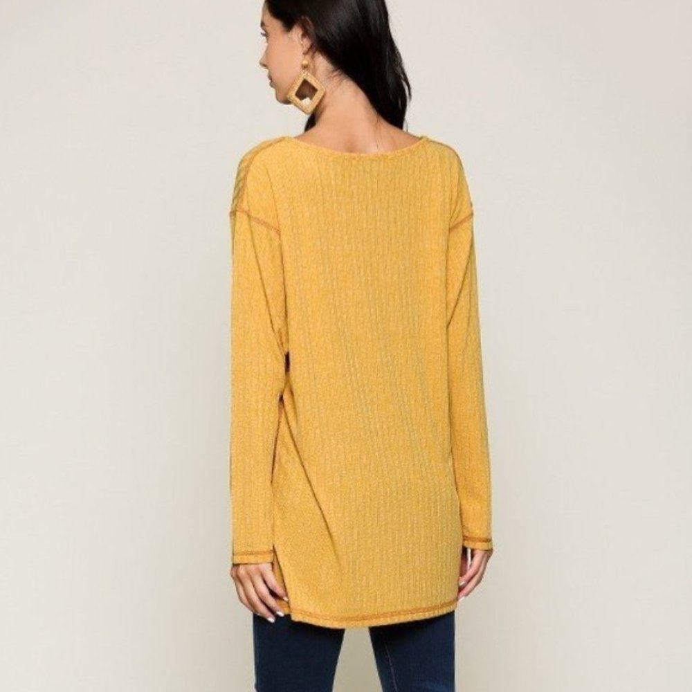 Cute Oversized Top - Picture 3 of 3